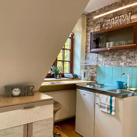 Apartamento Casanna Łomianki