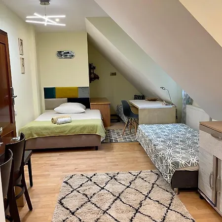 Apartamento Casanna Łomianki