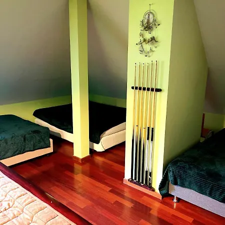 Apartamento Casanna Łomianki