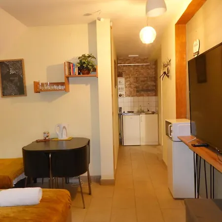 Apartamento Casanna Łomianki